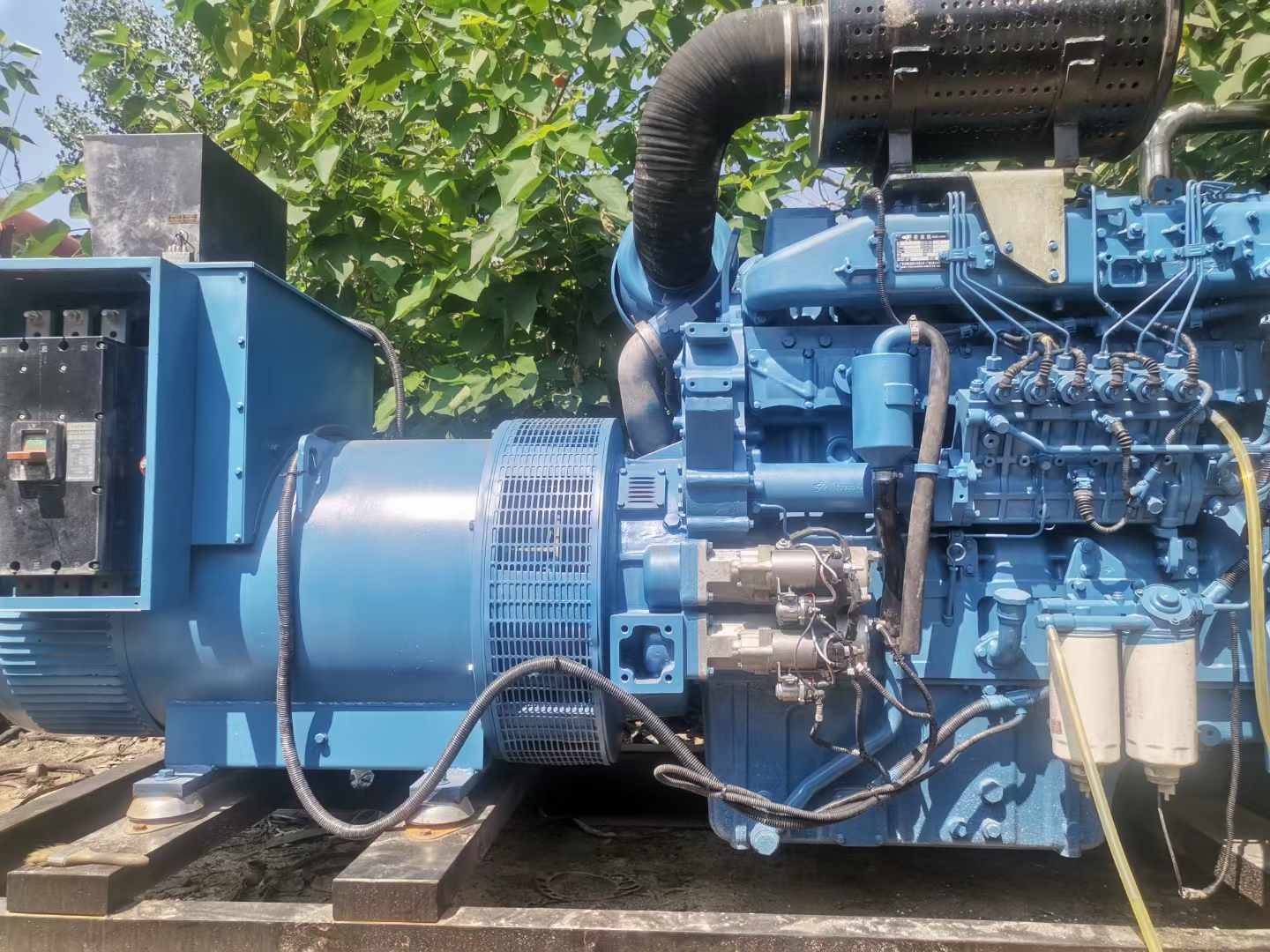 临县详细说明降低 800kW 柴油发电机输出电流波动的方法