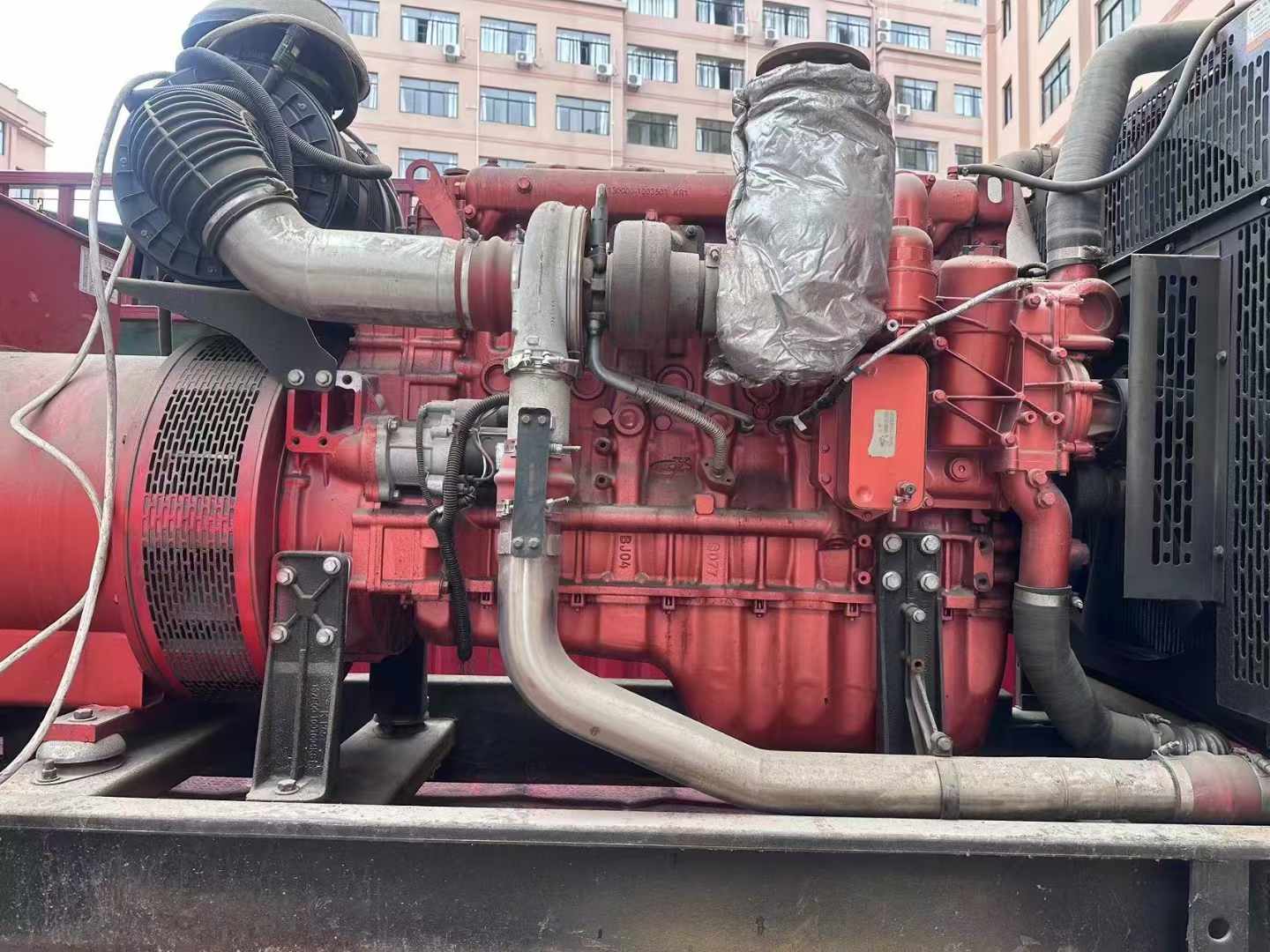 临县如何选择适合 600kW 柴油发电机组的过载保护器？